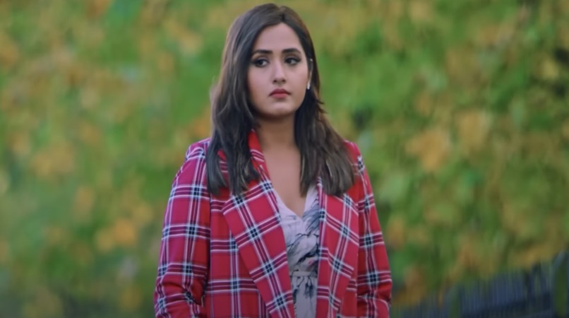 Kajal Raghwani Biography