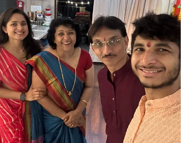 Vidit Gujrathi Family