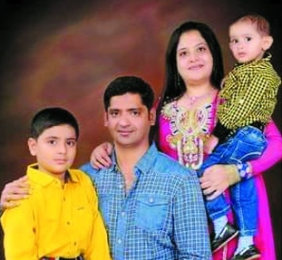 Raunak Sadhwani Family